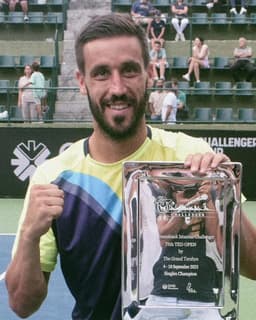 Damir Dzumhur