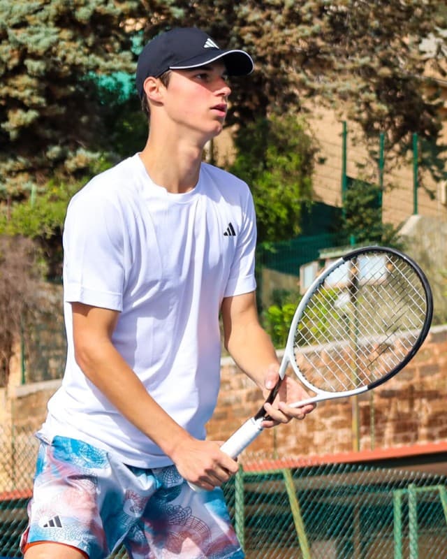 Gabriel Debru