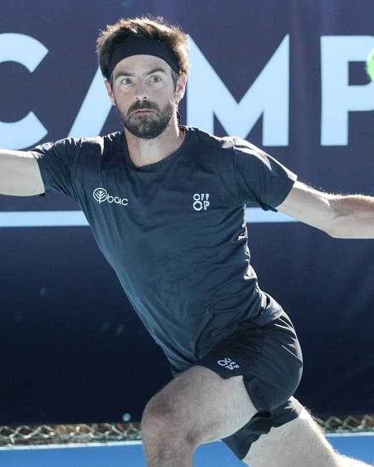Gastao Elias